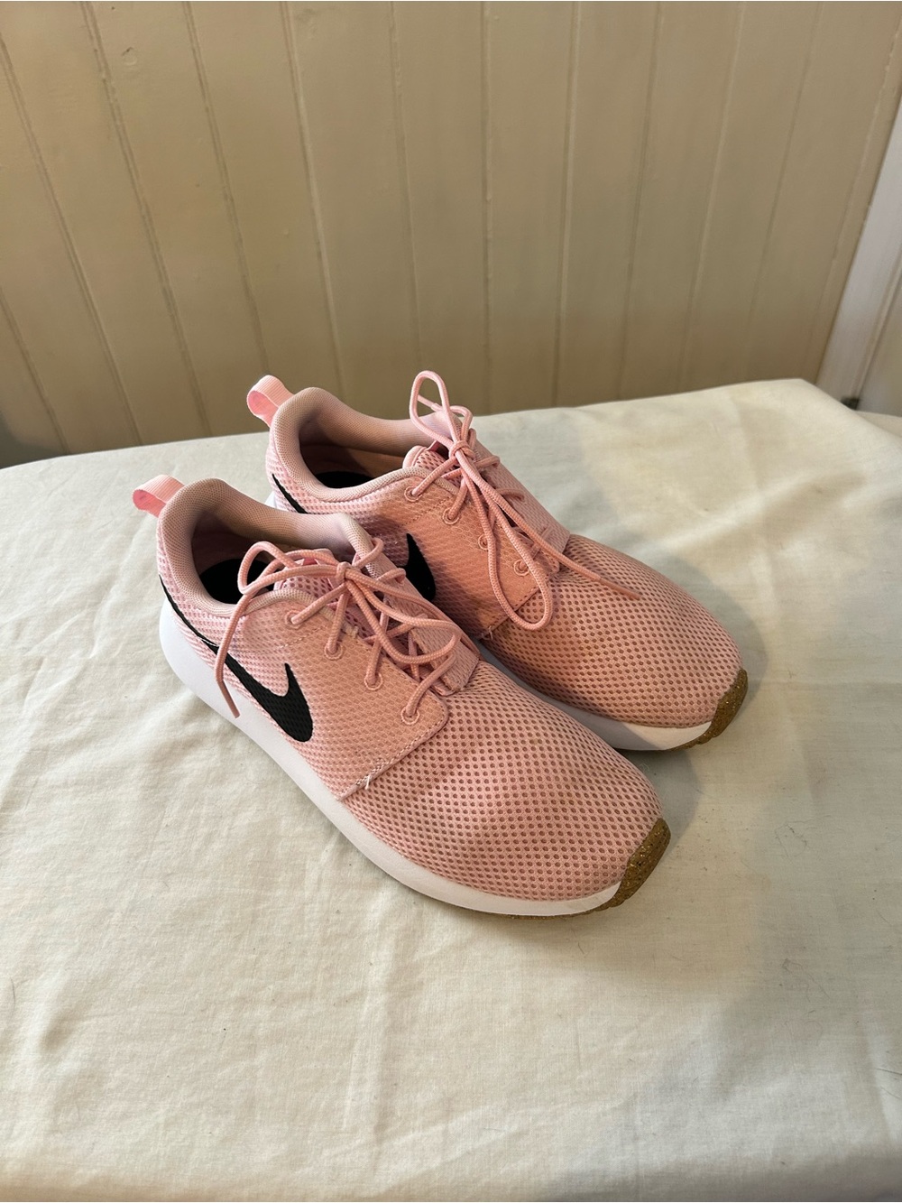 Nike Roshe G Next Nature Spikeless Golf Shoes Pink Foam Youth 7Y/Woman’s 8.5
